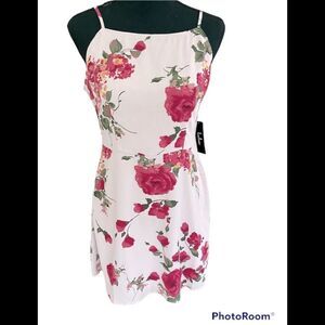 New with tags Lulus lined pink floral spaghetti strap dress, size S.